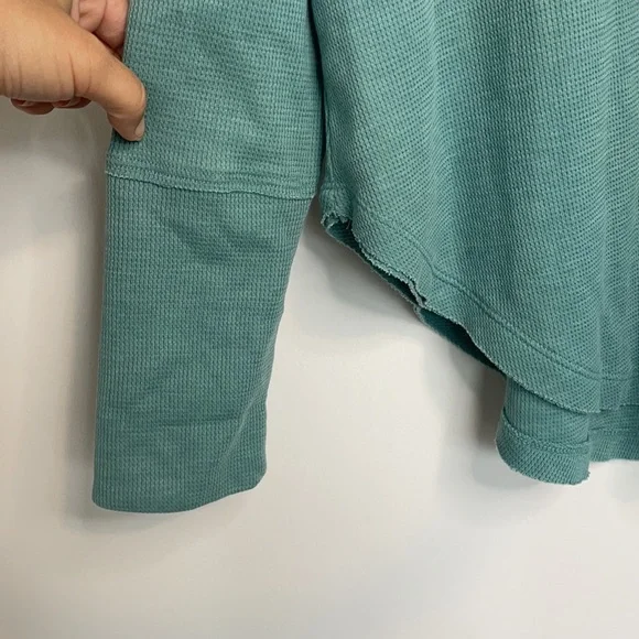 Lucky Brand Fleece Top - Picture 3 of 5